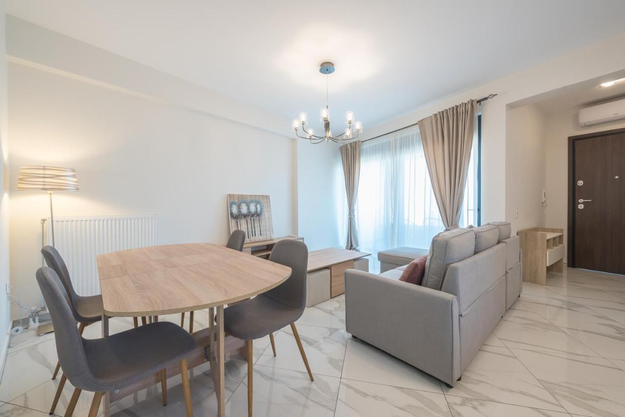 Newly Renovated Apt In The Heart Of Kerameikos Афины Экстерьер фото